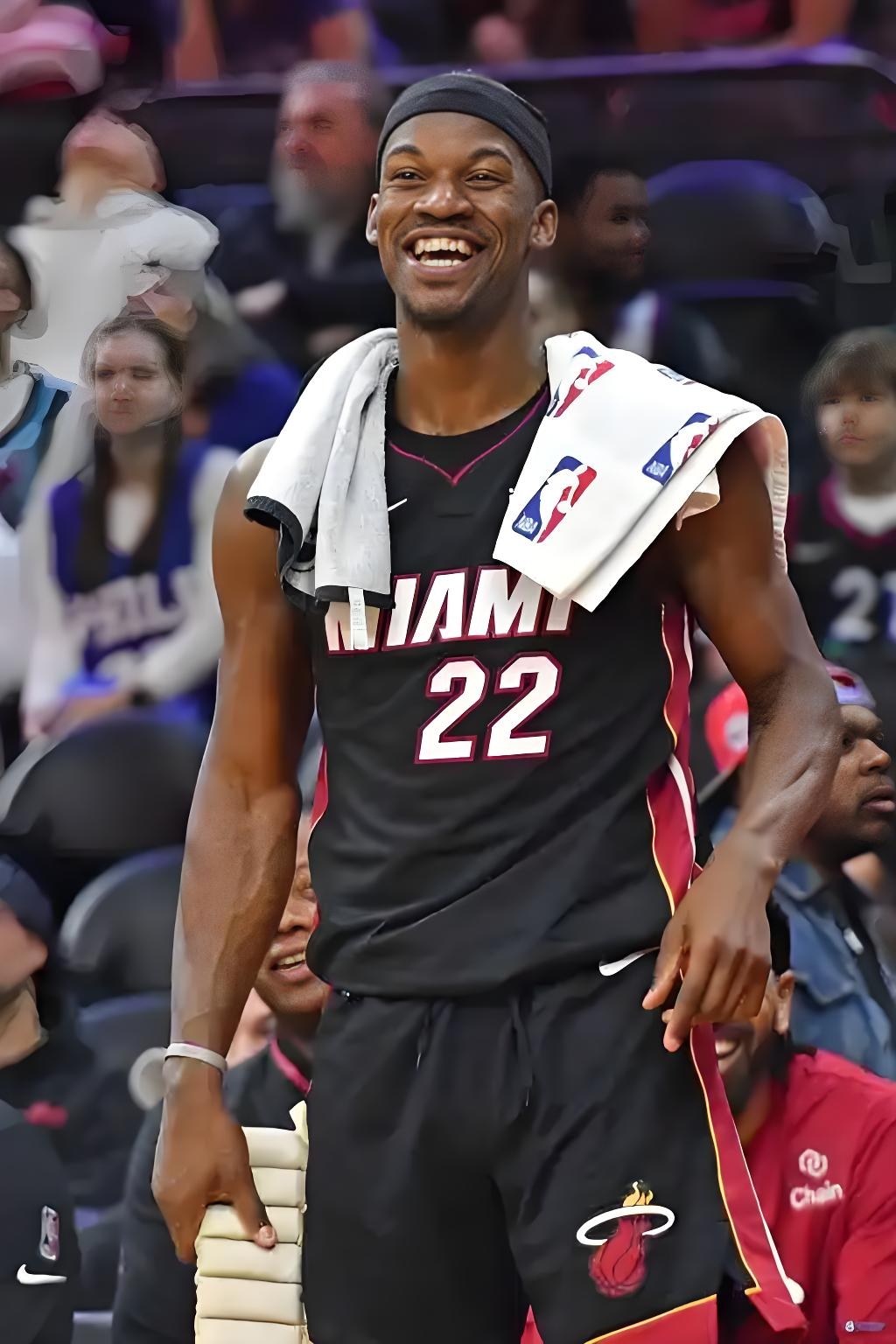 包含热火力克马刺,布特勒独揽赛季新高得分的词条 包含热火力克马刺,布特勒独揽赛季新高得分的词条