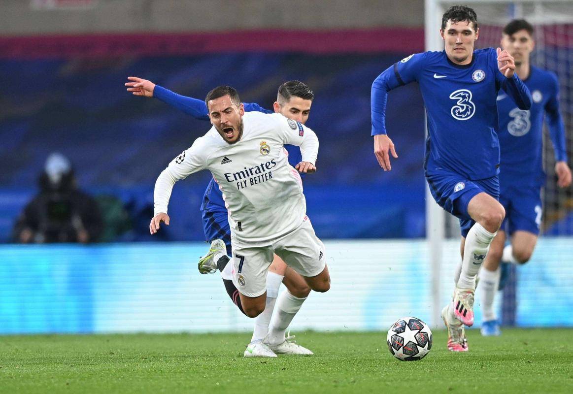 包含德国大胜荷兰，提前锁定小组第一的词条