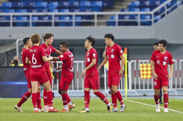 包含天海遭遇负连继，主场失利重启保级之路的词条