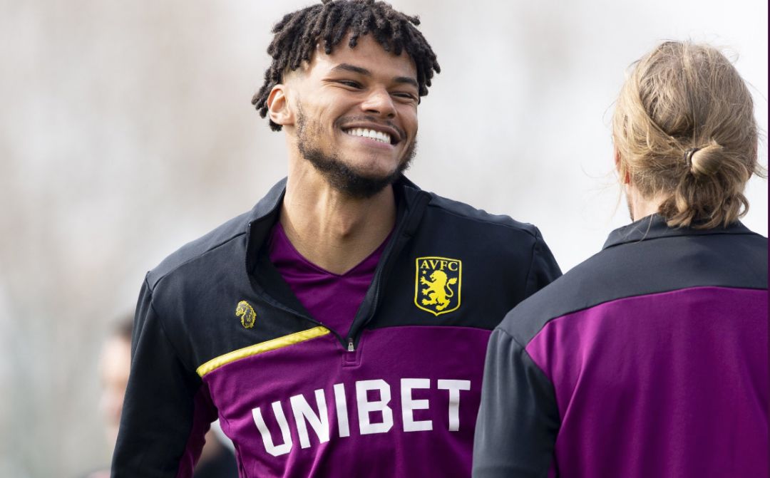 博尔顿主场不敌对手，保级形势雪上加霜的简单介绍