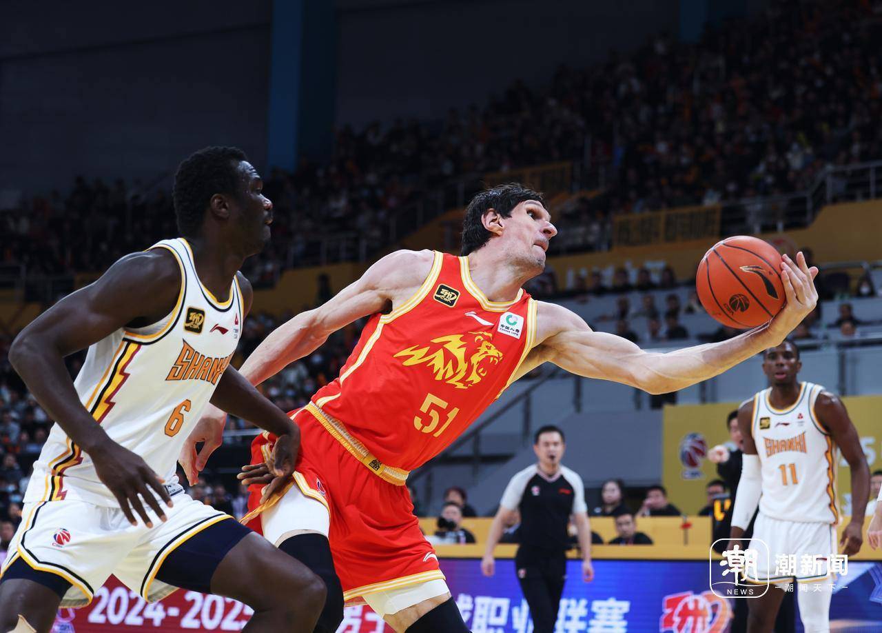 浙江男篮迎战劲敌,决心夺得胜利 浙江男篮迎战劲敌,决心夺得胜利