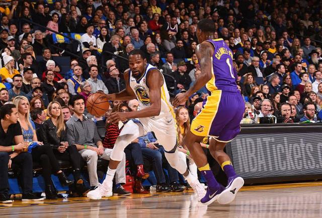 尤文图斯后防线遭遇人员伤病潮,困扰不断的简单介绍 尤文图斯后防线遭遇人员伤病潮,困扰不断的简单介绍