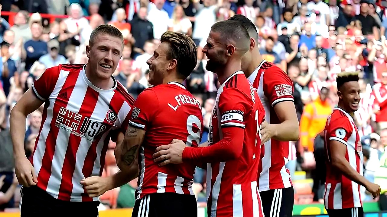 包含谢菲联大胜富勒姆，积分榜上升至第九名的词条