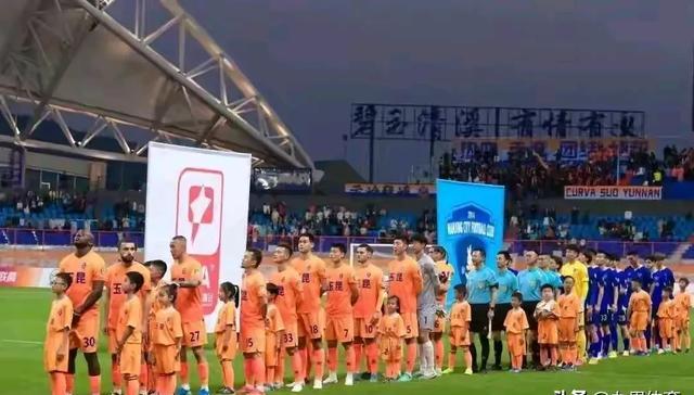 包含中国顶尖足球联赛一场激动人心的比赛瞩目的词条 包含中国顶尖足球联赛一场激动人心的比赛瞩目的词条