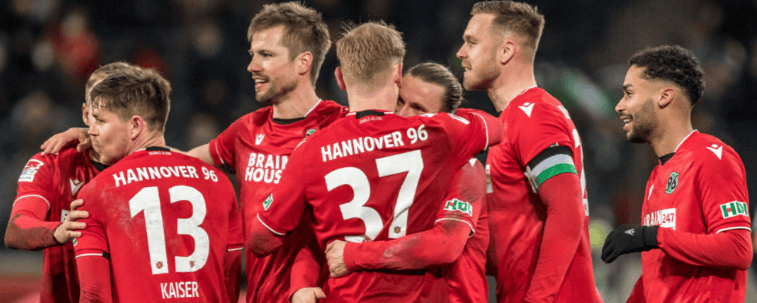 关于汉诺威奋力拼搏,逼平劲旅豁免降级的信息 关于汉诺威奋力拼搏,逼平劲旅豁免降级的信息