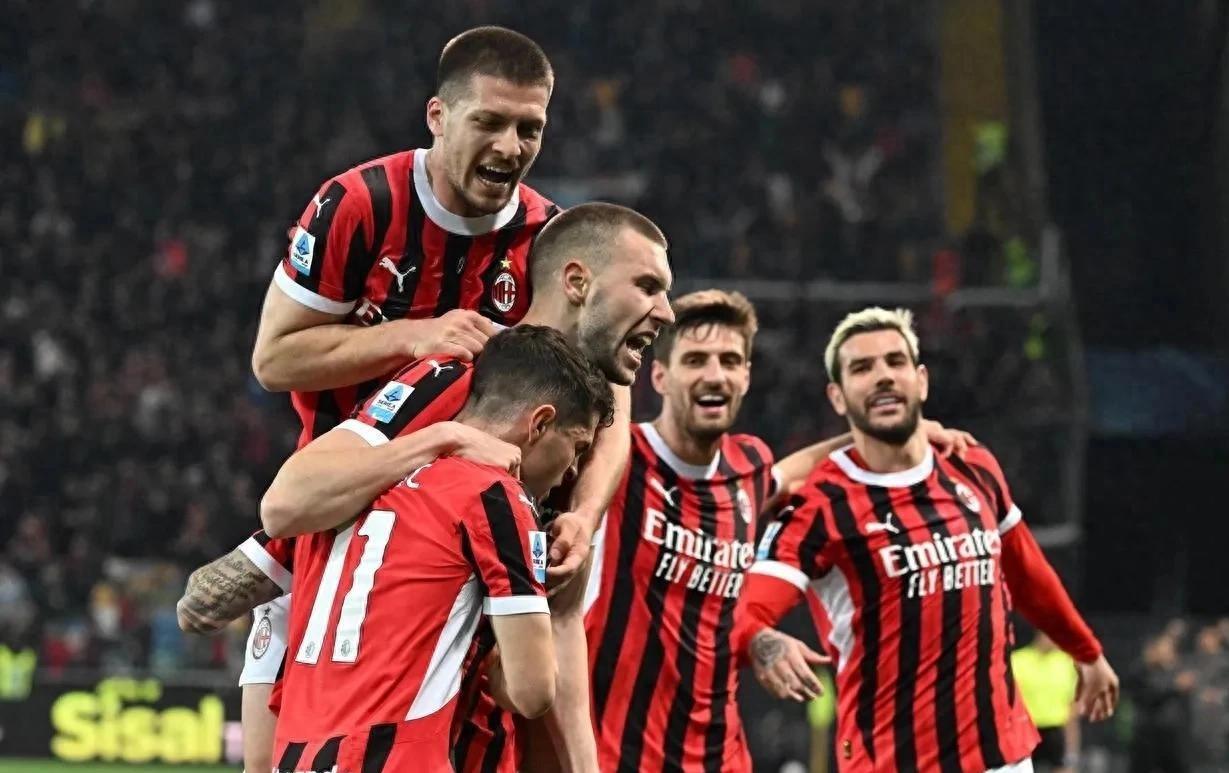 AC米兰轻取拜仁,孙兴慜世界波破门中超 AC米兰轻取拜仁,孙兴慜世界波破门中超