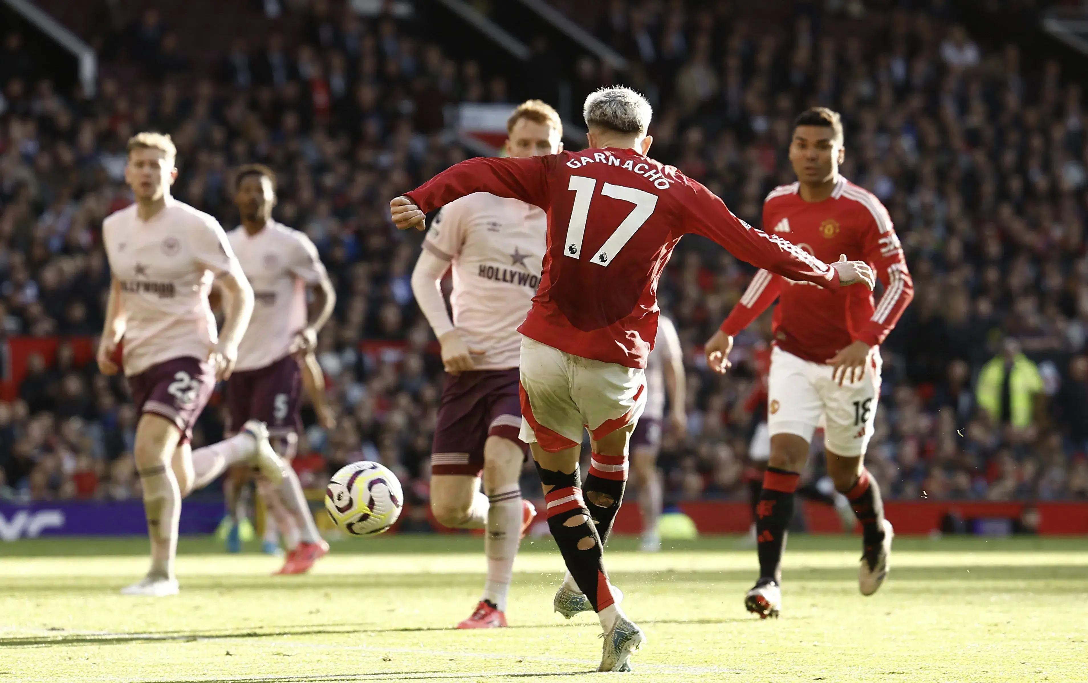 关于曼联逆转击败热刺,继续英超连胜!的信息 关于曼联逆转击败热刺,继续英超连胜!的信息