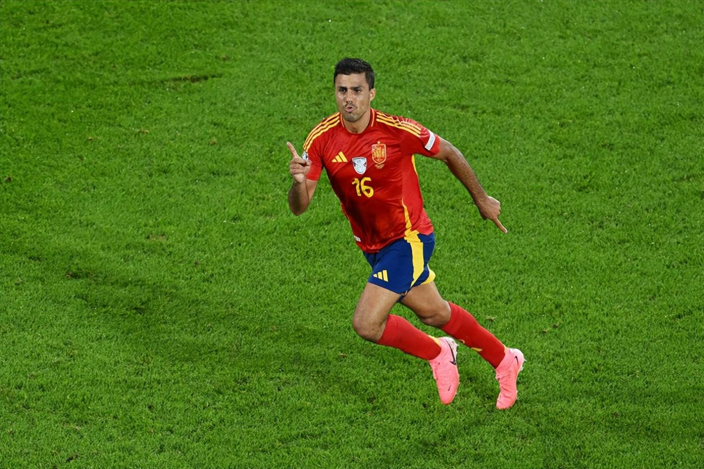 瑞士国家队逆转胜利令人惊艳 瑞士国家队逆转胜利令人惊艳