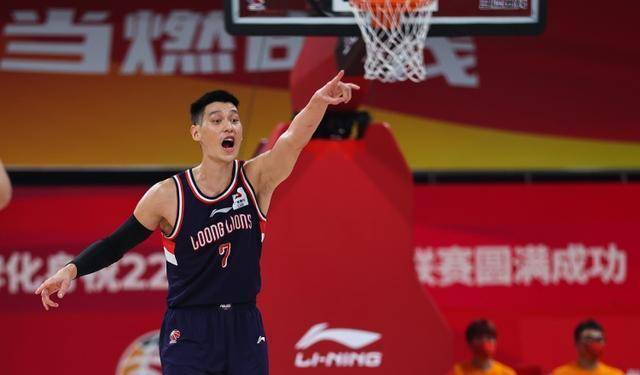 传奇球员突破突破,水电工林书豪再上勇士阵地 传奇球员突破突破,水电工林书豪再上勇士阵地