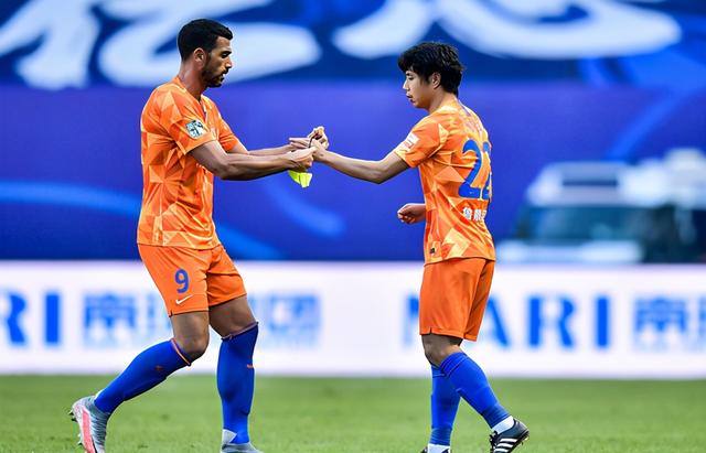 后防漏洞频现，球队需整顿后防线的简单介绍