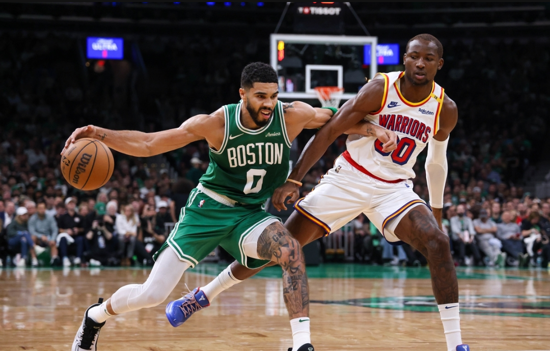 湖人碾压青岛队，塔图姆状态火热