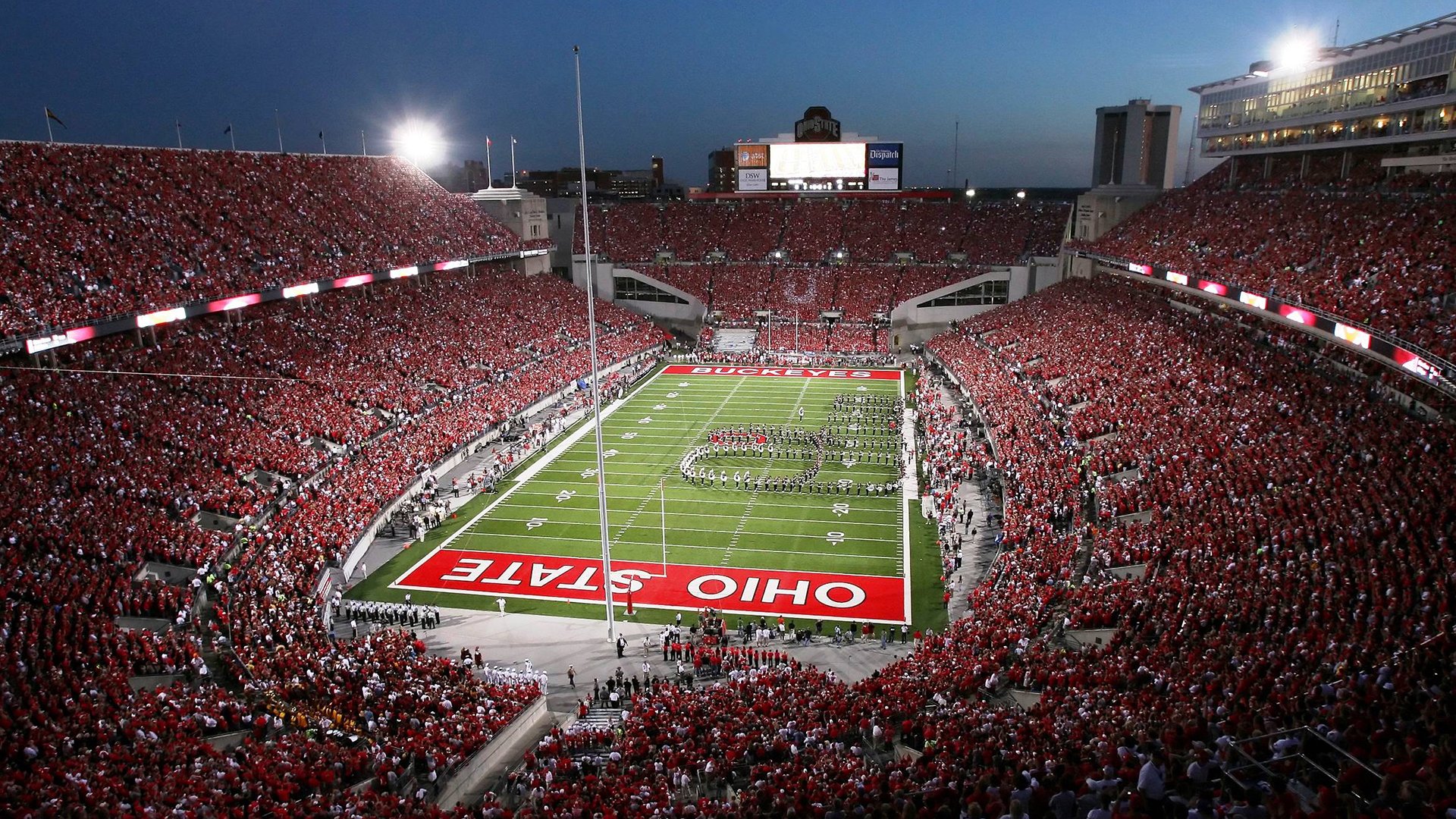 极速狂飙与高原鏖战，2024体坛盛宴在引擎轰鸣与帷幕之后