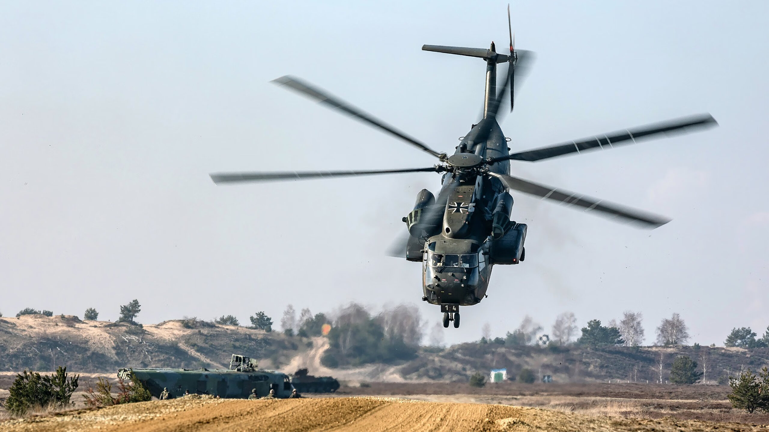 闪电突袭与钢铁壁垒，皇家社会粉碎毕尔巴鄂，迪亚斯化身关键先生